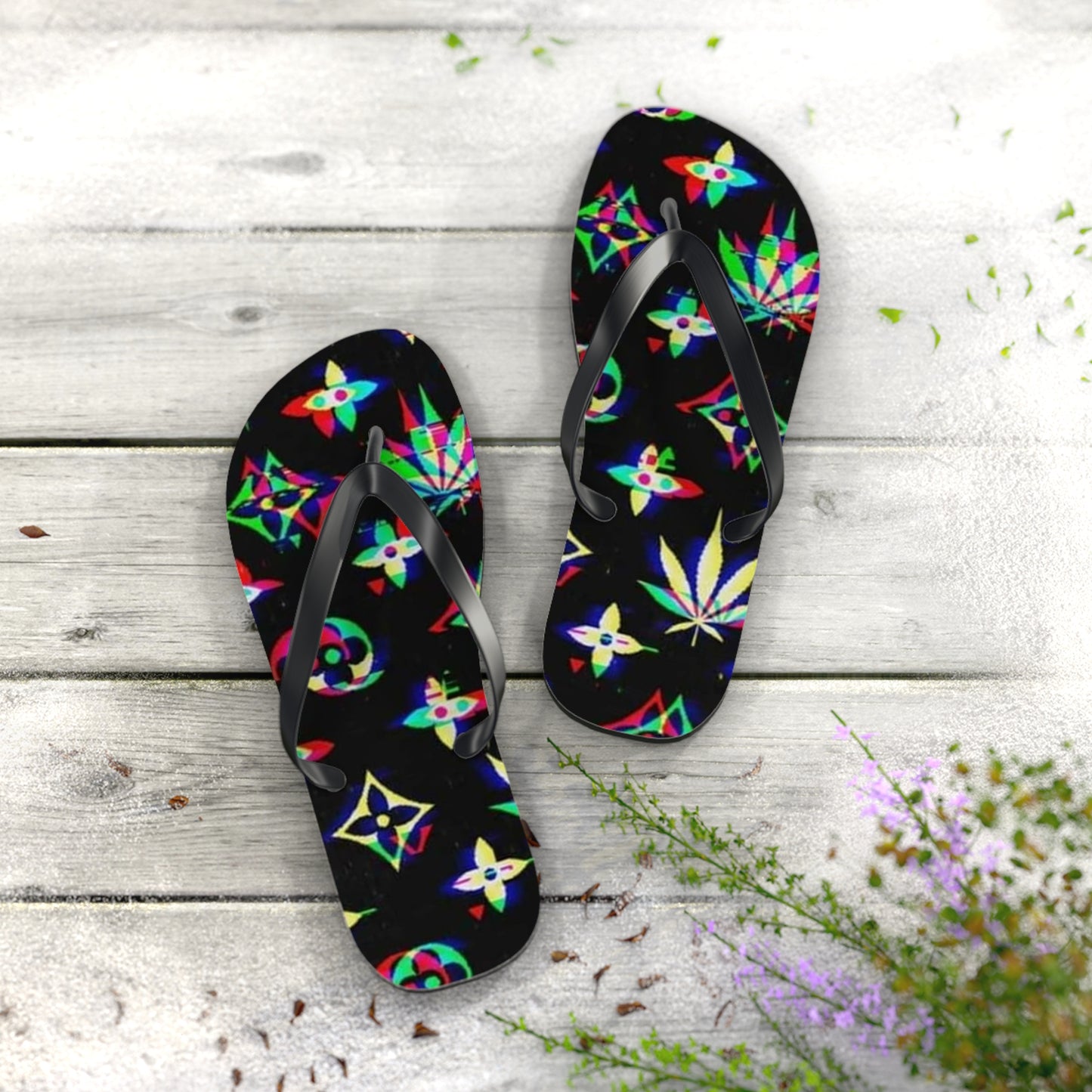 WAVES And SUN Co Sandals Weed Leafs - Flip Flops -Slides Summer Beach BRAND NEW