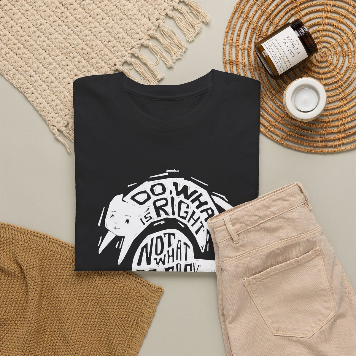 Do What Is Right Not What Is Easy Graphic T Shirt Vintage Men's Heavy Cotton Tee