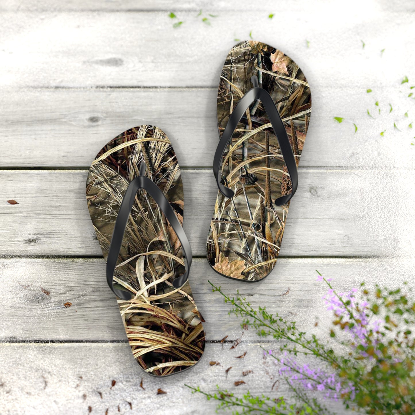 Waves And Sun Sandals Camo Outdoors Summer Flip Flops Slides BRAND NEW