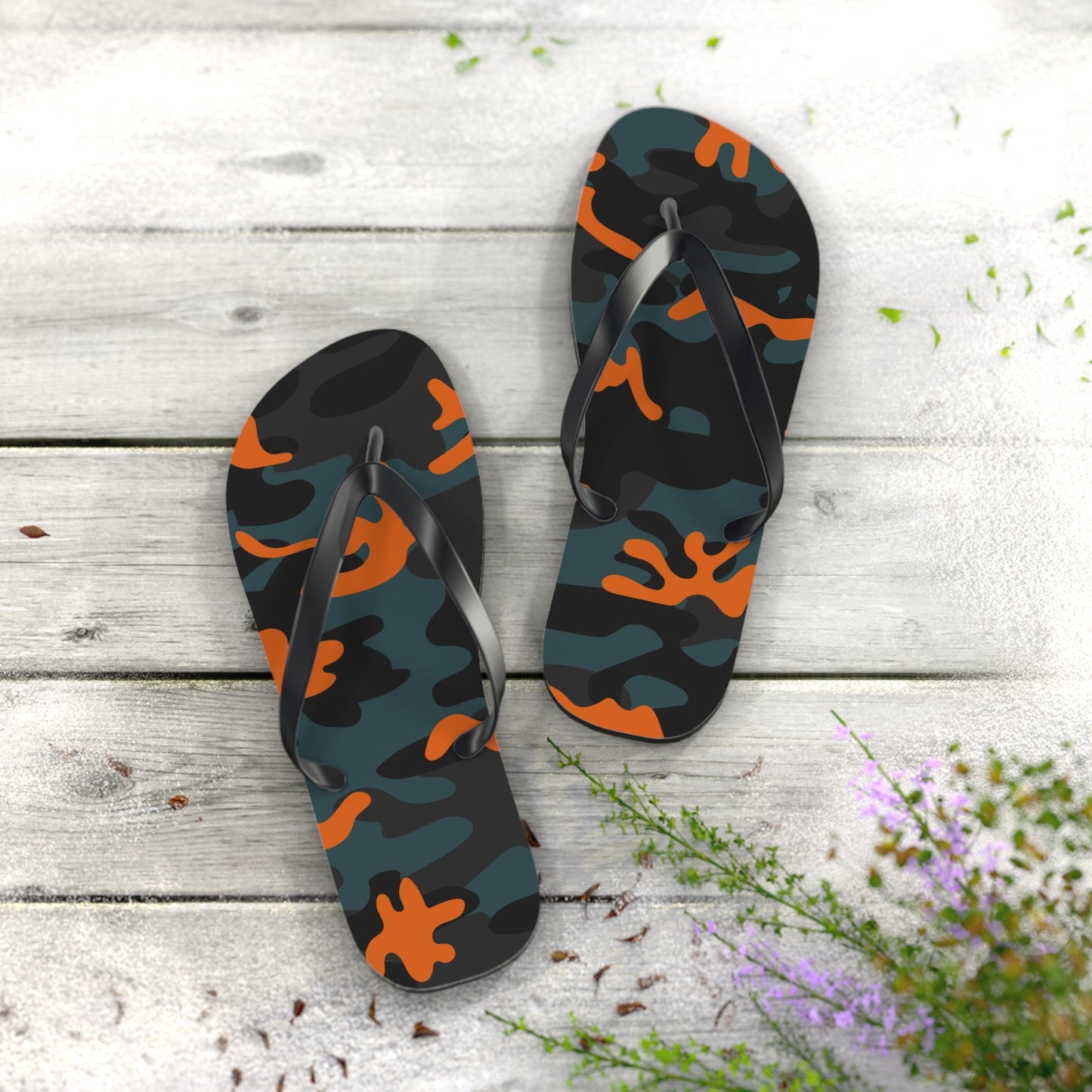 Waves And Sun Sandals Camo Print Summer Flip Flops Slides BRAND NEW
