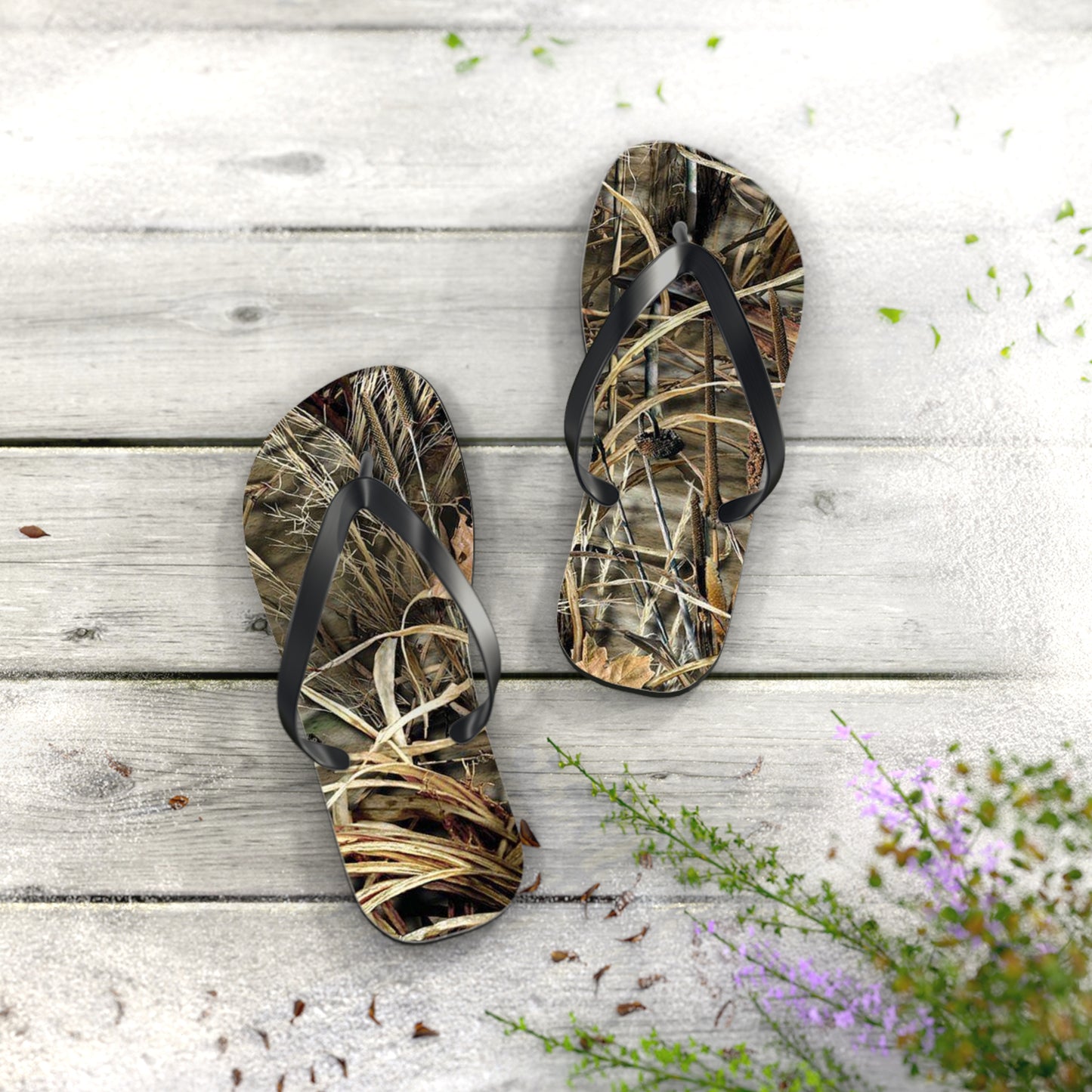 Waves And Sun Sandals Camo Outdoors Summer Flip Flops Slides BRAND NEW