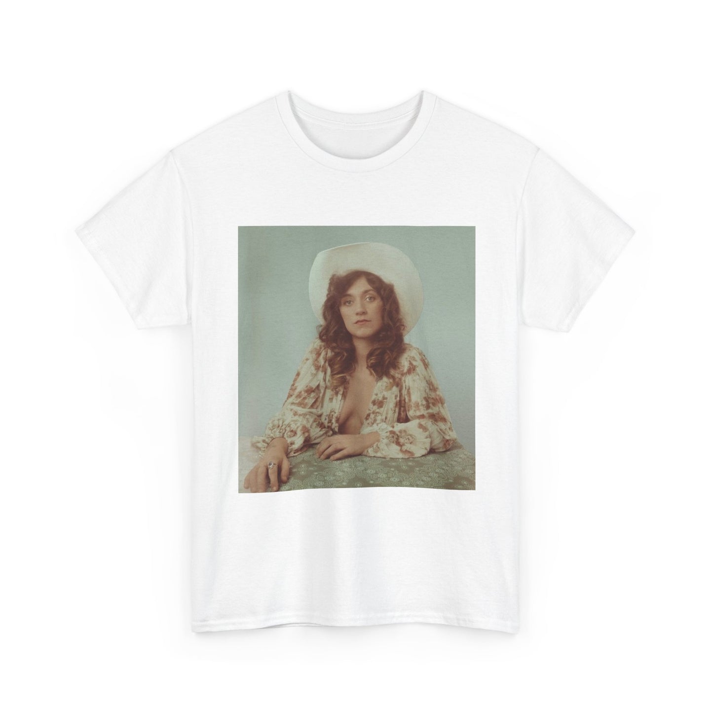 Sierra Ferrell Tshirt Country Music Merch NEW!!! Poster Unisex Heavy Cotton Tee