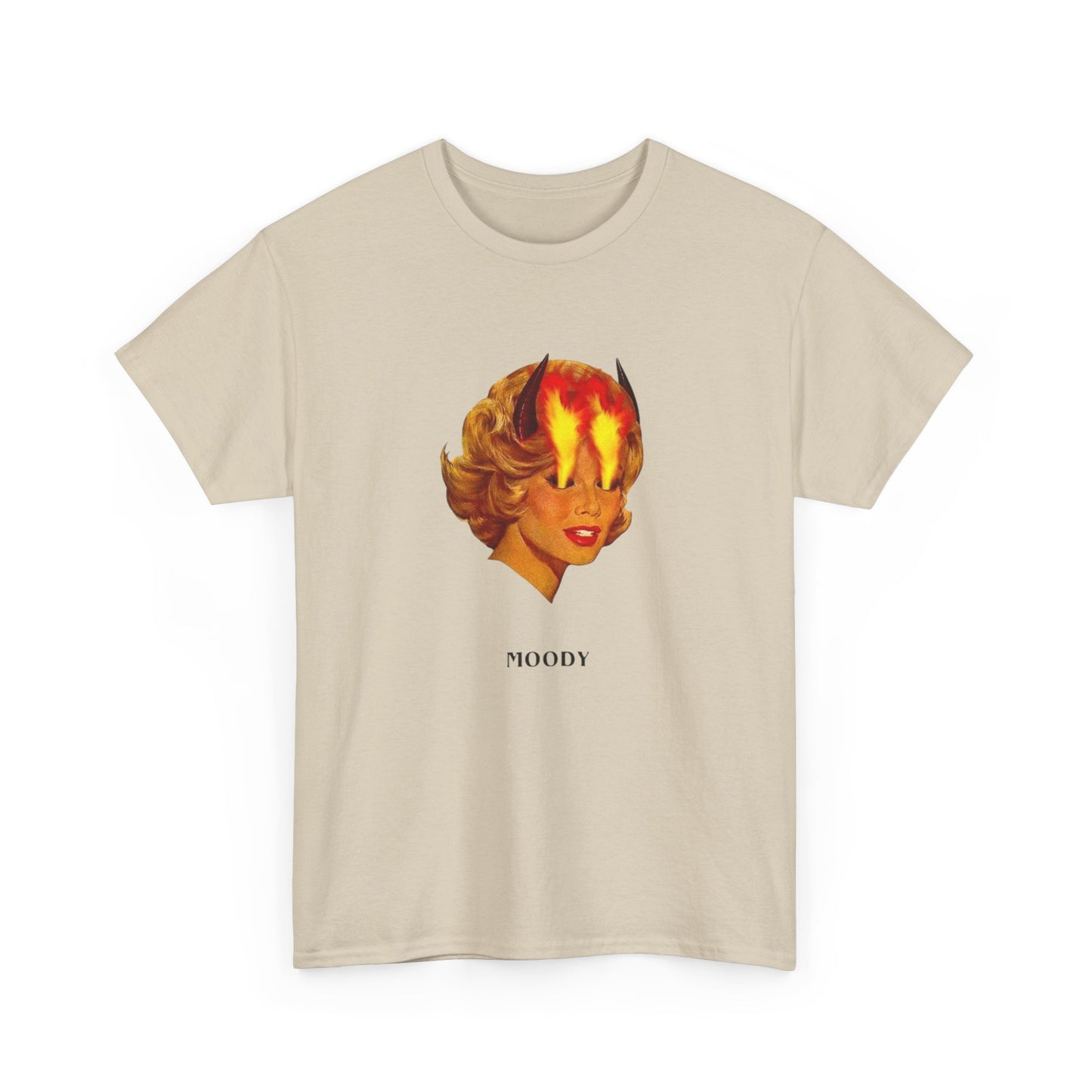 Moody Fire Eyes Model Vintage Graphic T-Shirt Women's Heavy Comfy Cotton Tee