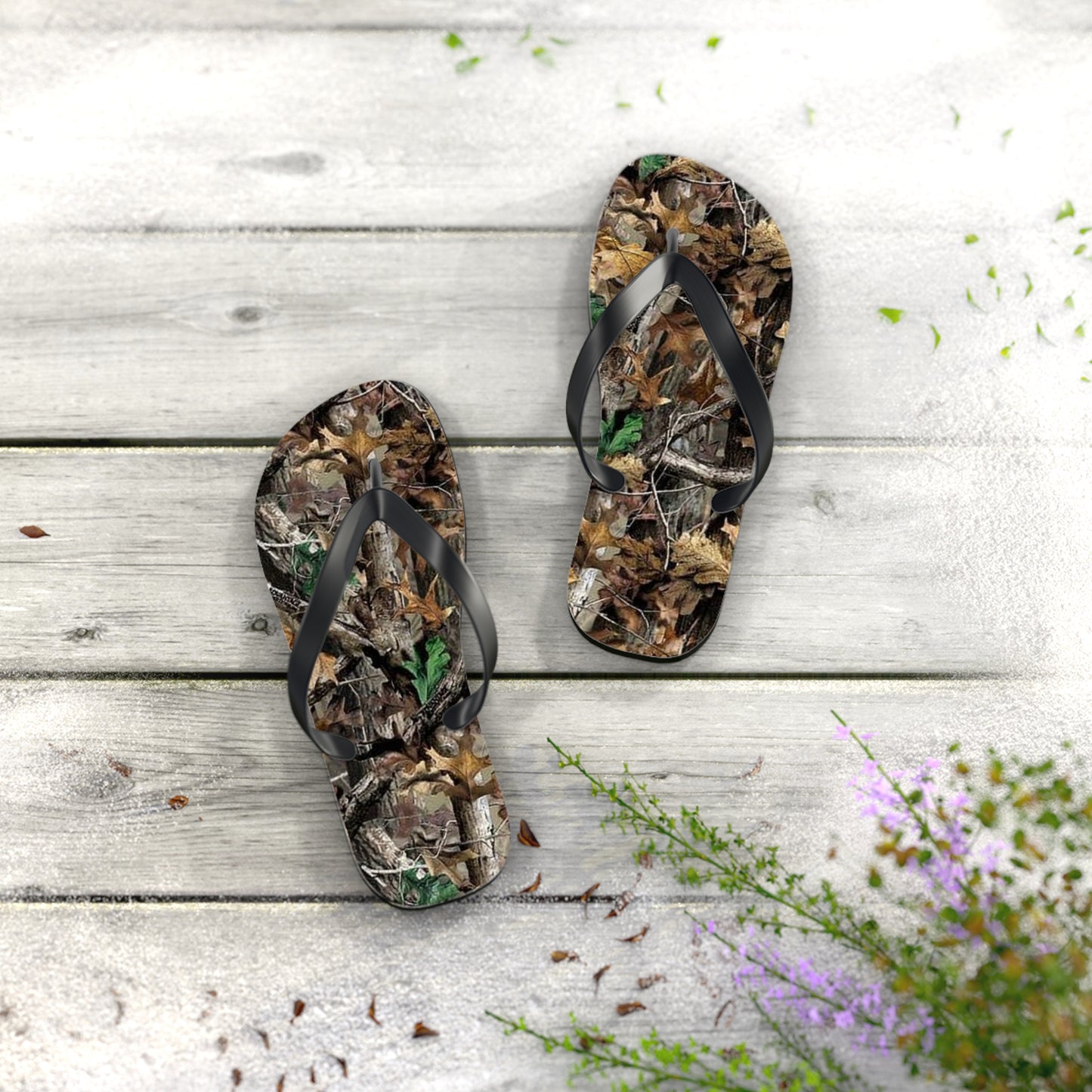 Waves And Sun Sandals Hunting Camo Summer Flip Flops Slides BRAND NEW