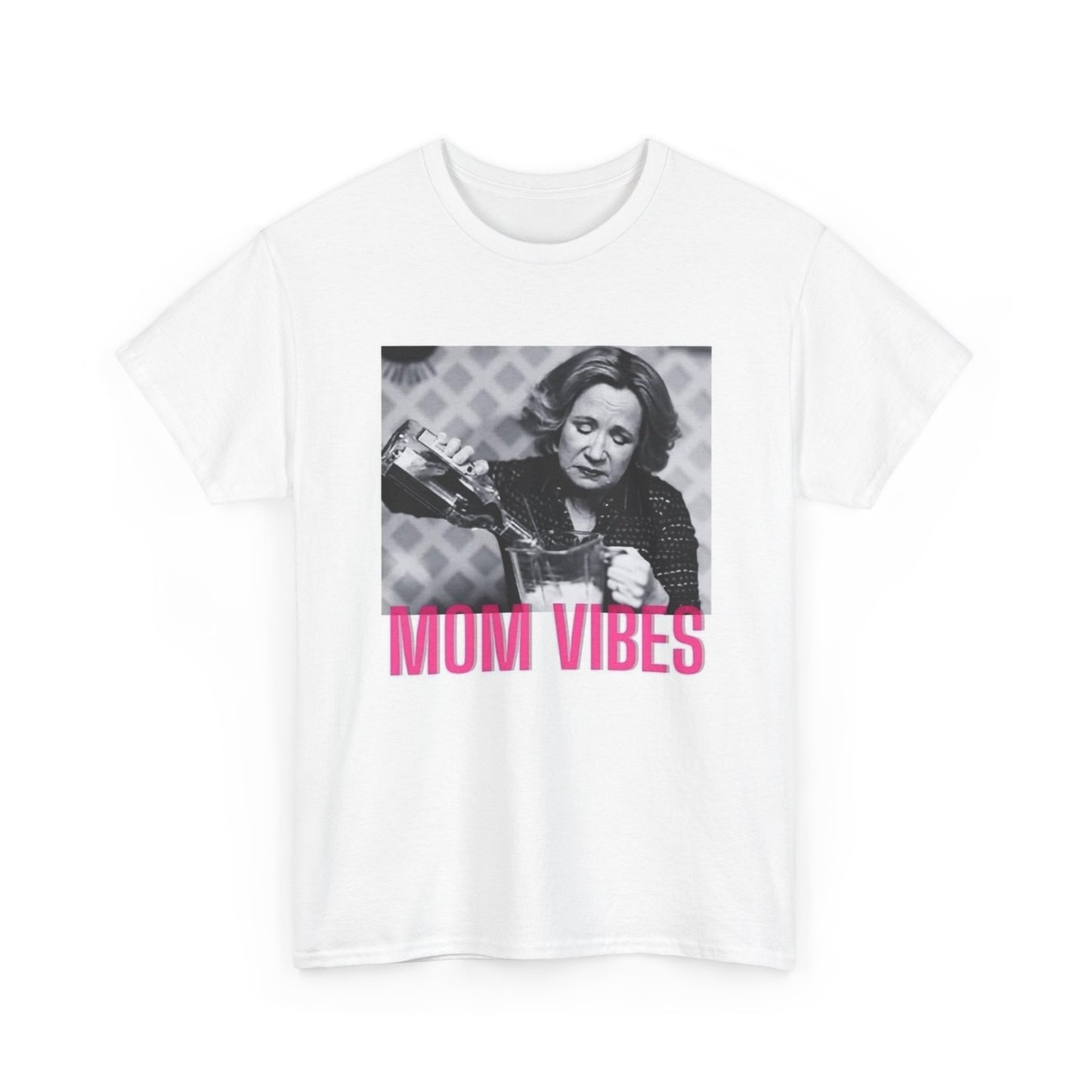 Mom Vibes 70s Show Graphic T Shirt Vintage Funny Retro Unisex Heavy Cotton Tee