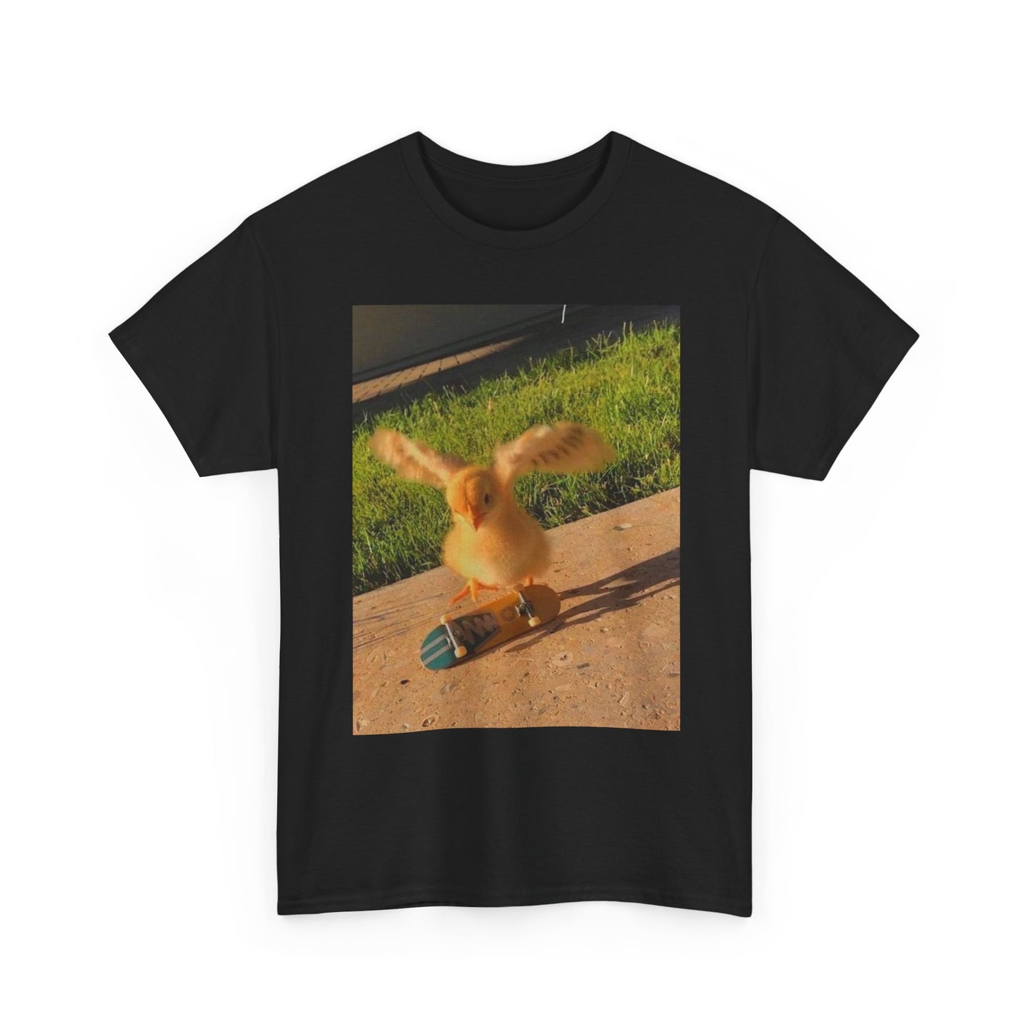 Chicken Skateboarding Funny Graphic T-Shirt Unisex Heavy Cotton Tee NEW