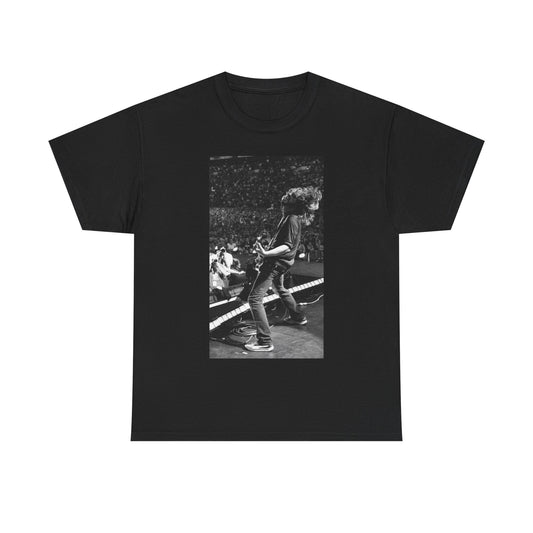 Foo fighters T-shirt vintage graphic rock show nirvana Unisex Heavy Cotton Tee