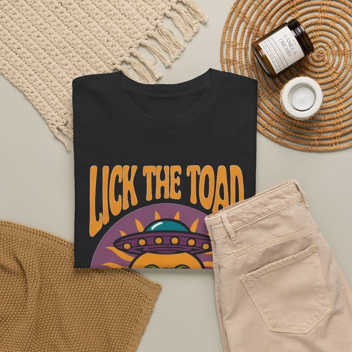 Lick The Toads Meet The Aliens Graphic T Shirt Men's Heavy Cotton Tee