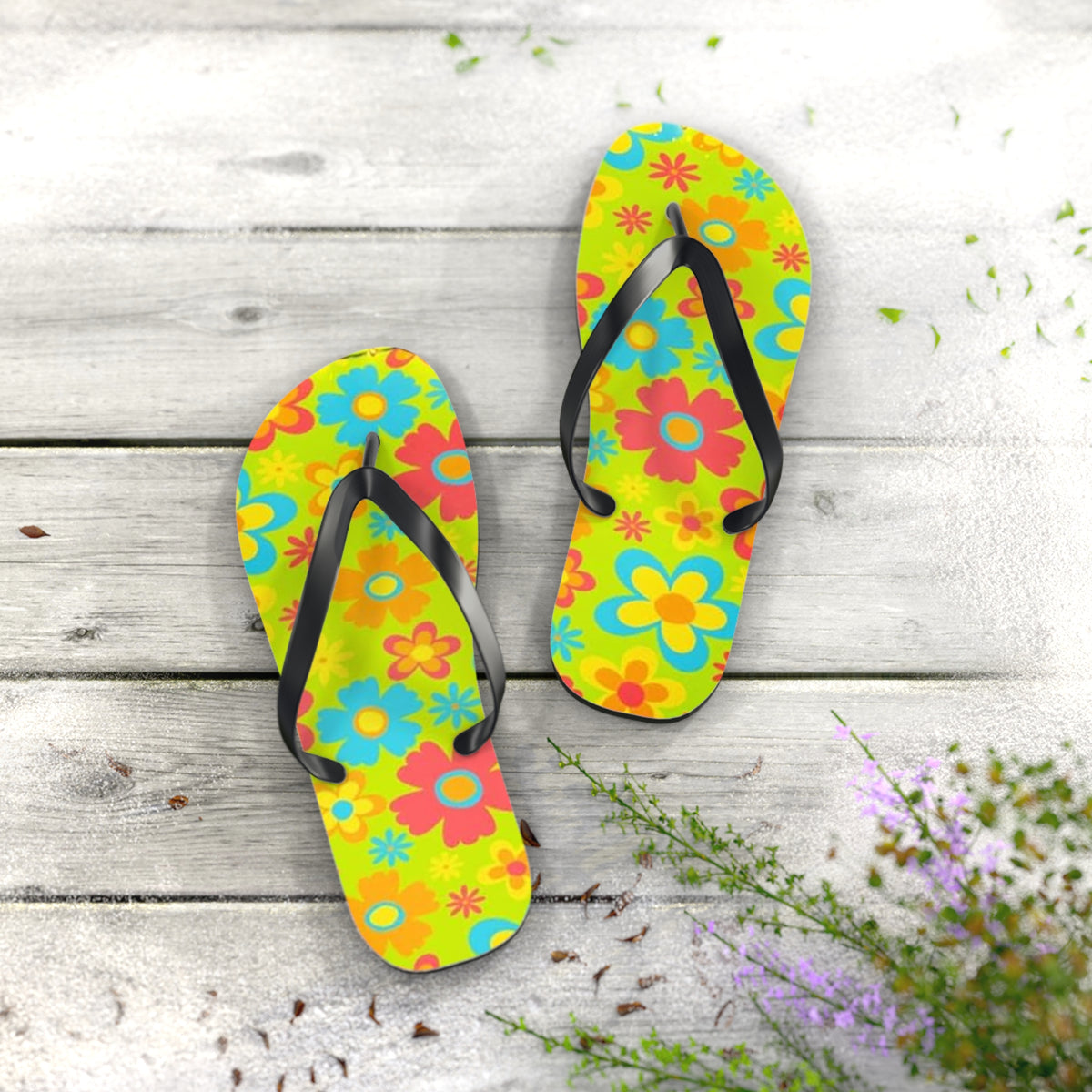 Waves And Sun Sandals Groovy Flowers Summer Flip Flops Slides BRAND NEW