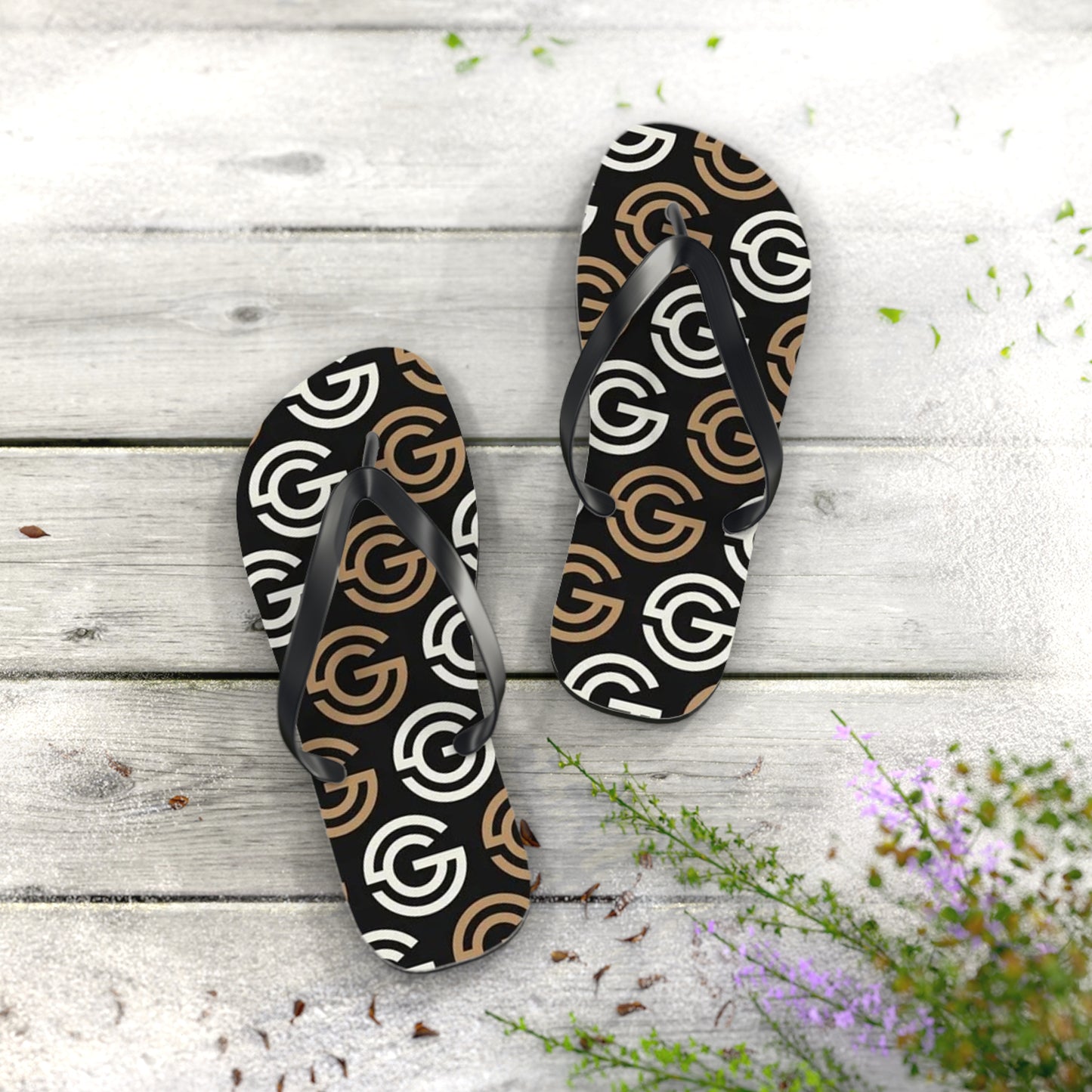 Tan And White Flip Flops, Sandals Slides, Summer Footwear, Brand New