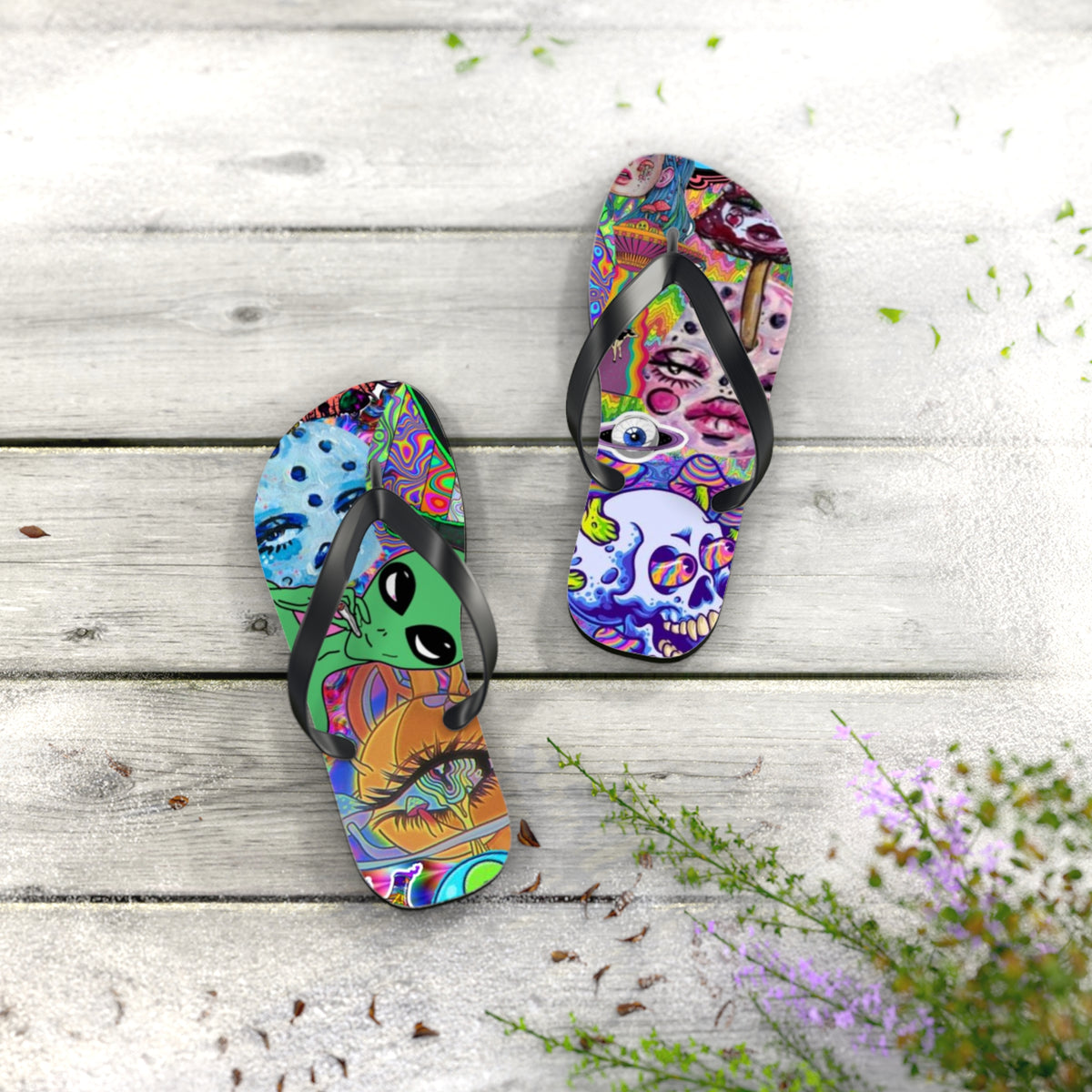 Alien Graphic Flip Flops, Sandals Slides, Summer Footwear, Brand New