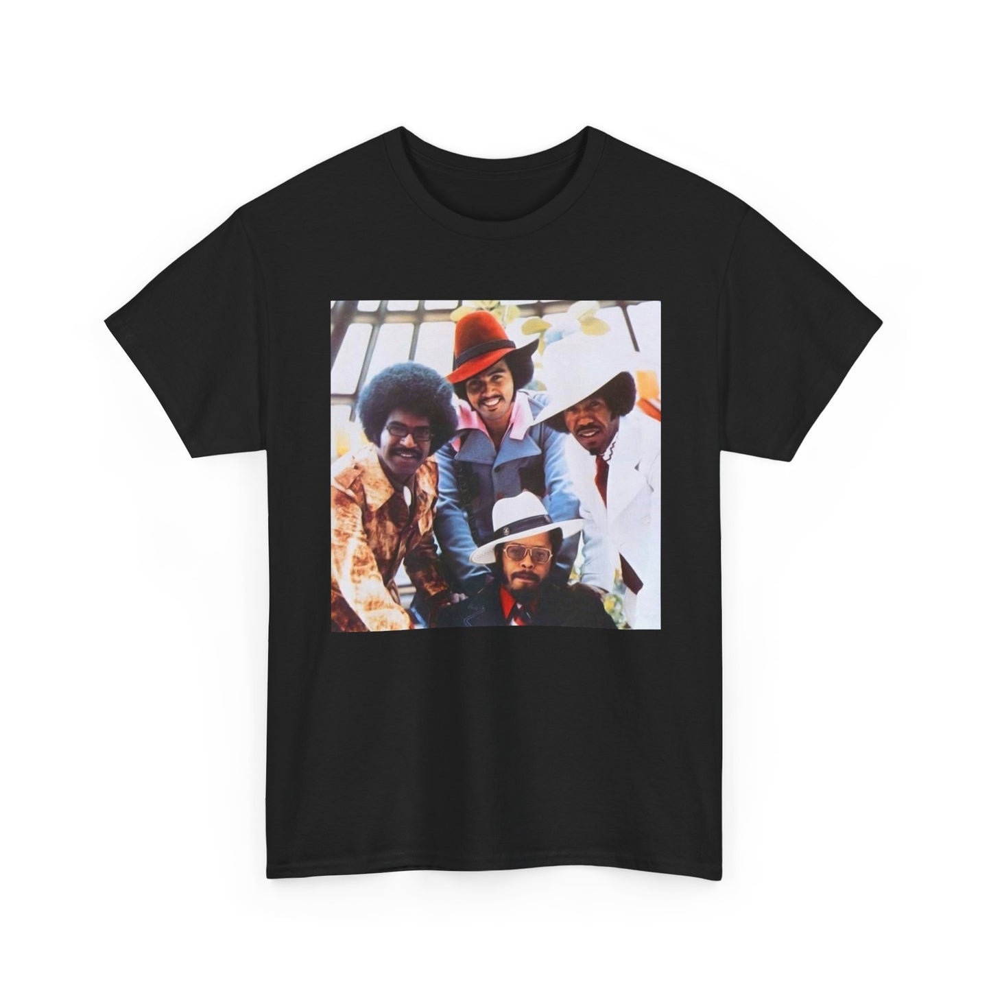 The Chi Lites Vintage Poster Graphic T Shirt Unisex Heavy Cotton Tee