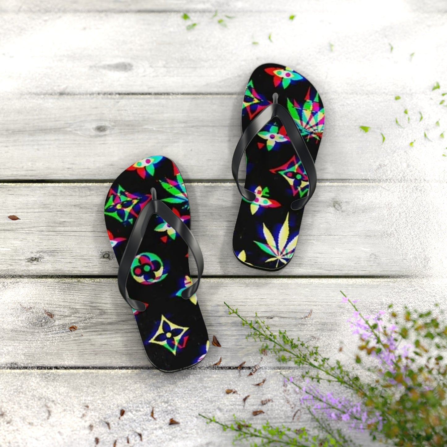 WAVES And SUN Co Sandals Weed Leafs  - Flip Flops -Slides Summer Beach BRAND NEW