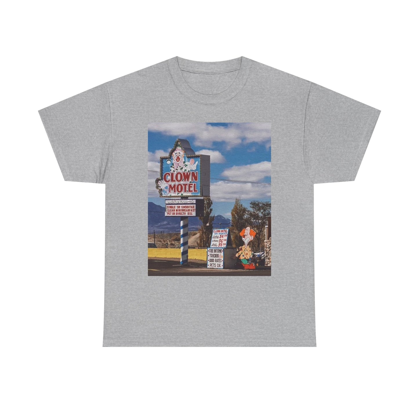 Clown Motel Graphic T Shirt Vintage Fair Funny Retro Unisex Heavy Cotton Tee