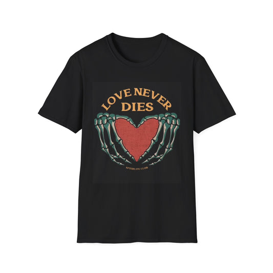 Love Never Dies Graphic T Shirt Retro Vintage Art Unisex Softstyle T-Shirt