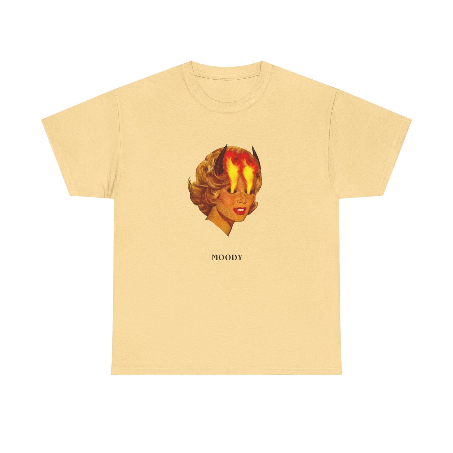 Moody Fire Eyes Model Vintage Graphic T-Shirt Women's Heavy Comfy Cotton Tee