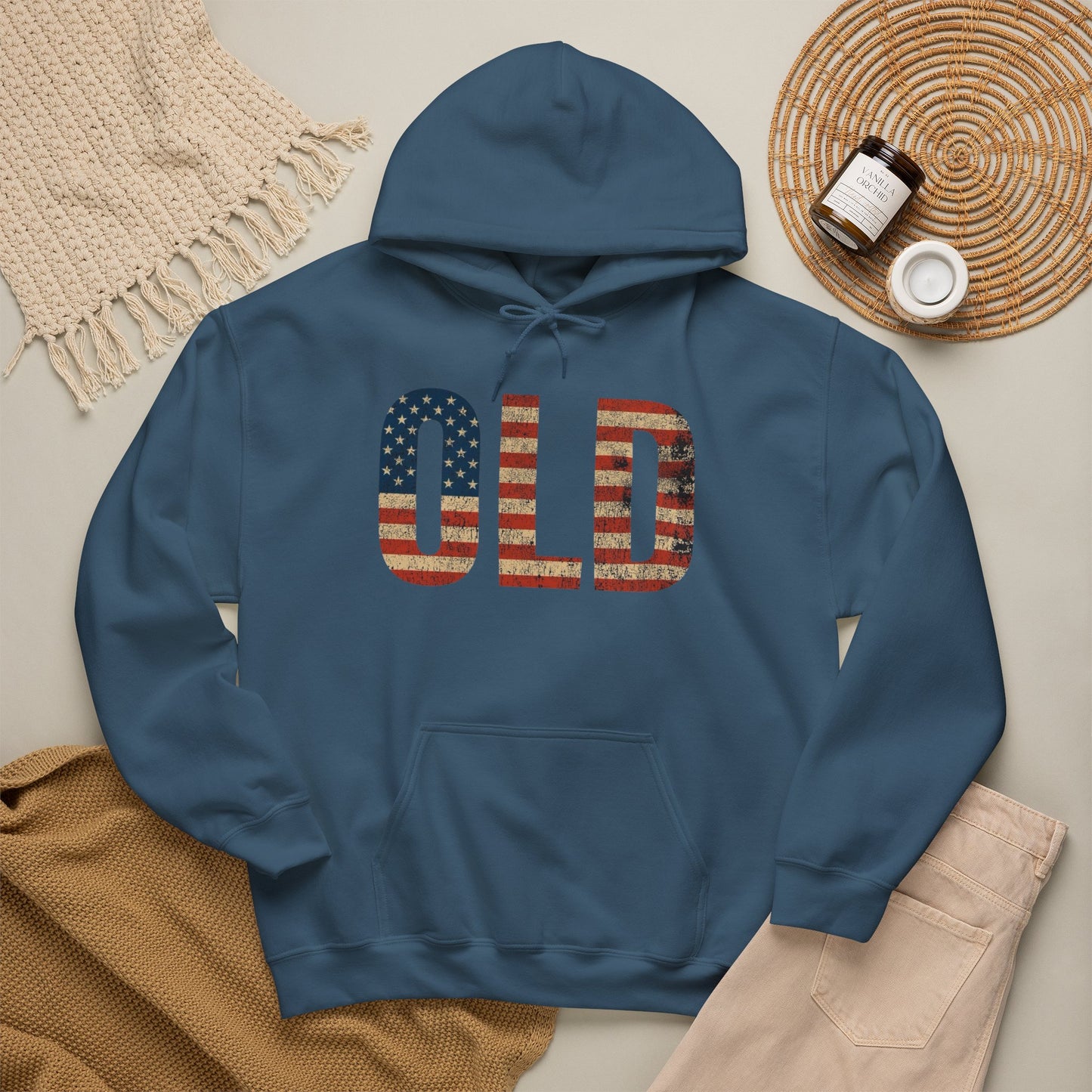 OLD American Flag Retro Graphic Hoodie Men's Heavy Blend™ Hooded Sweatshirt