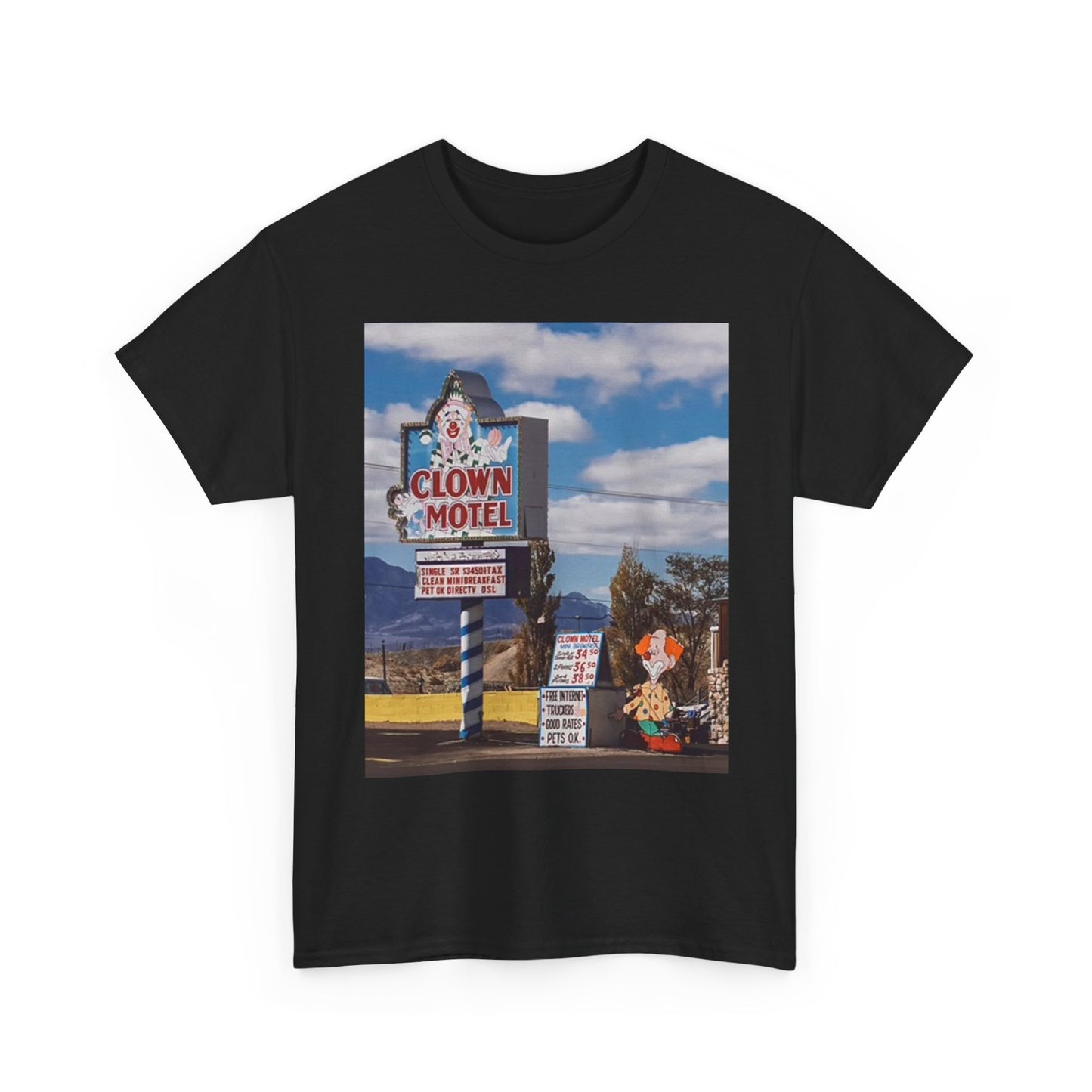 Clown Motel Graphic T Shirt Vintage Fair Funny Retro Unisex Heavy Cotton Tee