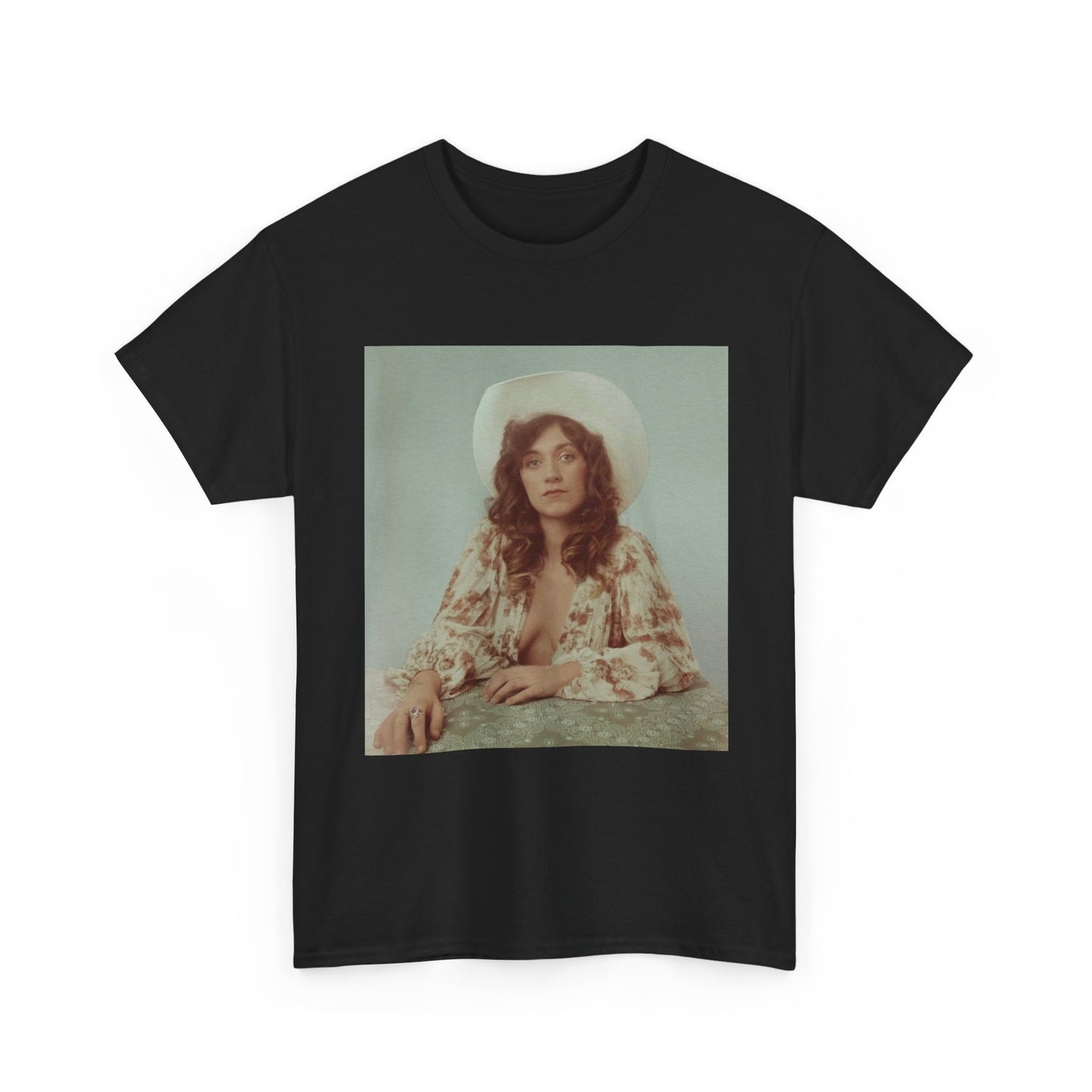 Sierra Ferrell Tshirt Country Music Merch NEW!!! Poster Unisex Heavy Cotton Tee