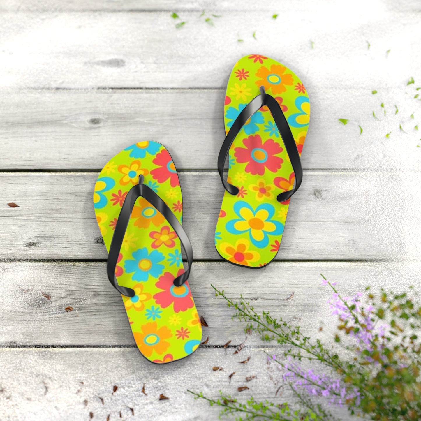 Waves And Sun Sandals Groovy Flowers Summer Flip Flops Slides BRAND NEW
