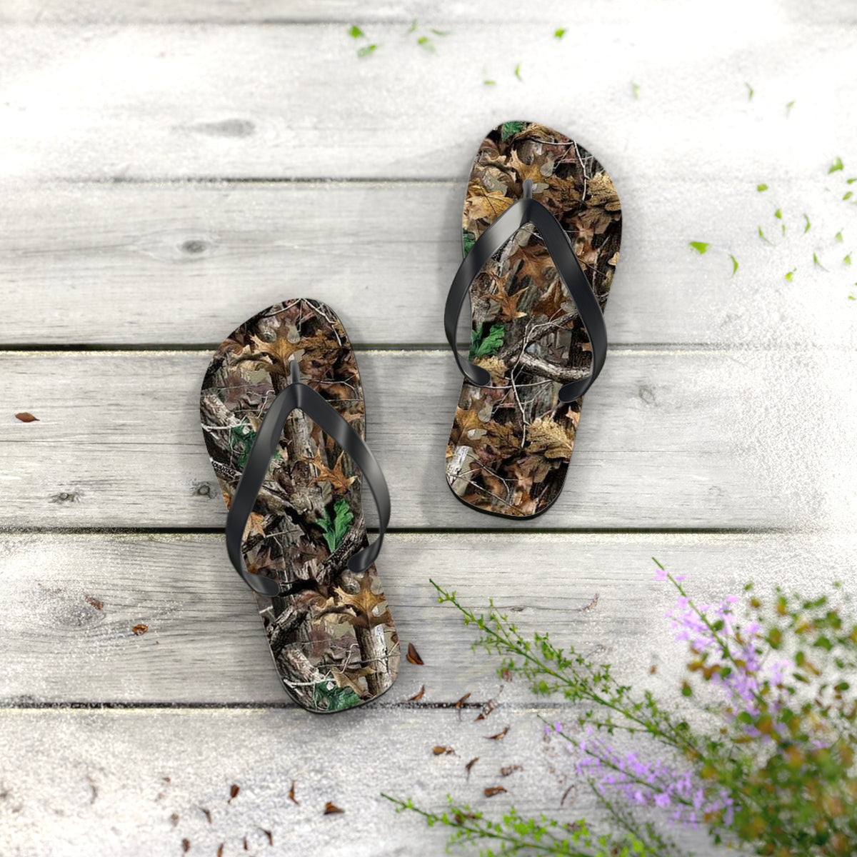 Waves And Sun Sandals Hunting Camo Summer Flip Flops Slides BRAND NEW