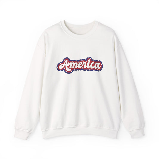 America Graphic Retro Sweater NEW Unisex Heavy Blend™ Crewneck Sweatshirt