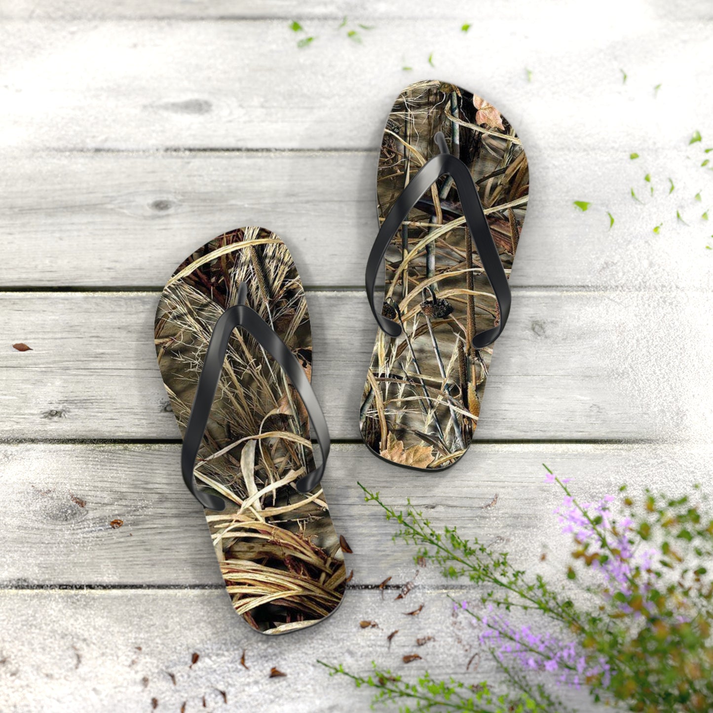 Waves And Sun Sandals Camo Outdoors Summer Flip Flops Slides BRAND NEW
