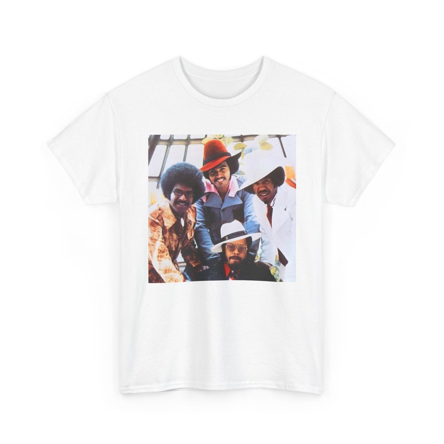 The Chi Lites Vintage Poster Graphic T Shirt Unisex Heavy Cotton Tee