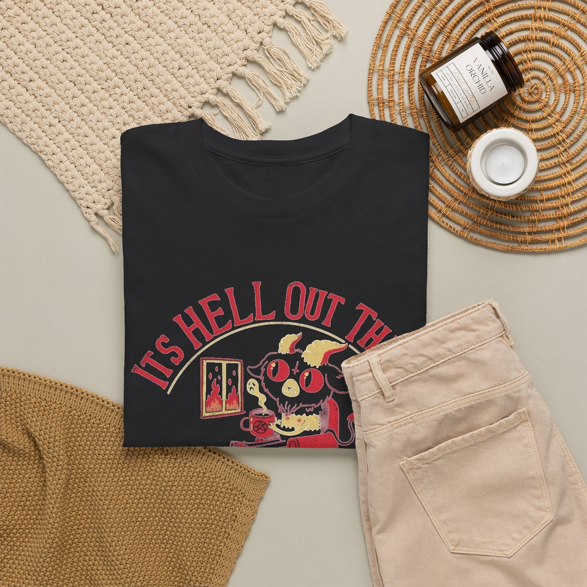 Its Hell Out There  Stay Inside Graphic T-Shirt Men's Graphic Tee