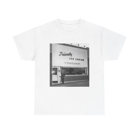 Friendly's Ice Cream Tshirt Vintage Logo New England Retro Unisex Heavy 56